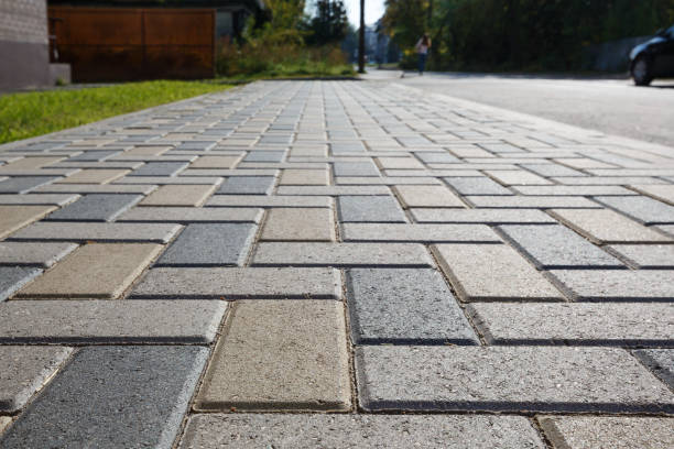 Best Affordable Driveway Pavers  in Country Clu, CA